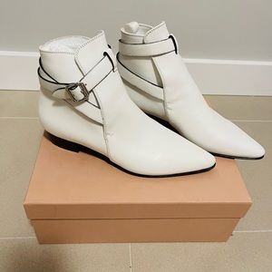 Brand new Miumiu white boots
